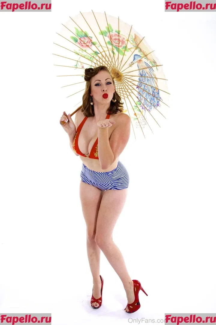 Gianna Michaels Onlyfans Photo Gallery 
