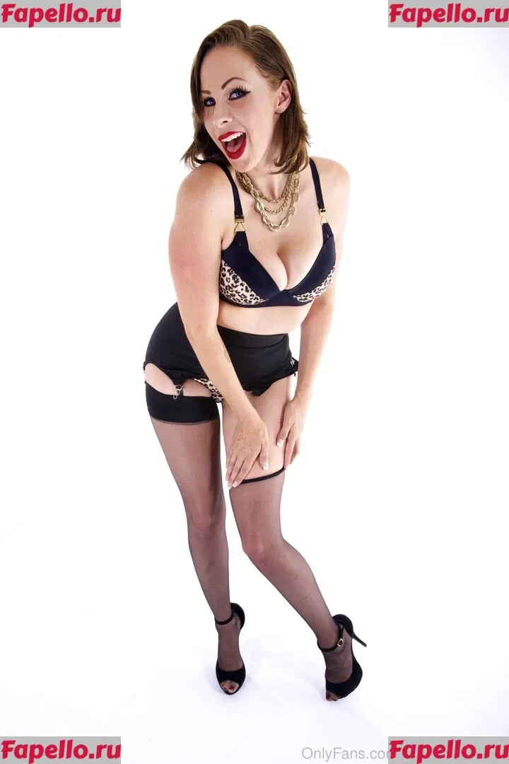 Gianna Michaels Onlyfans Photo Gallery 