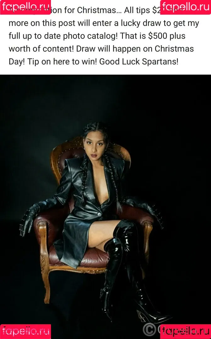 thequeentrish Onlyfans Photo Gallery 