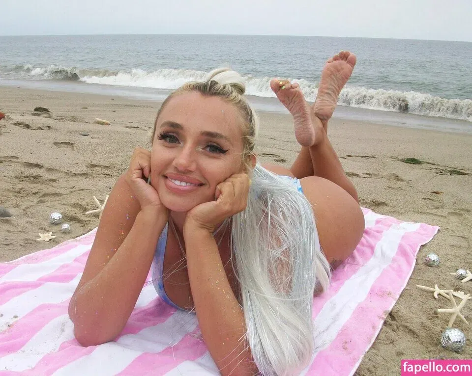 cassholland Onlyfans Photo Gallery 