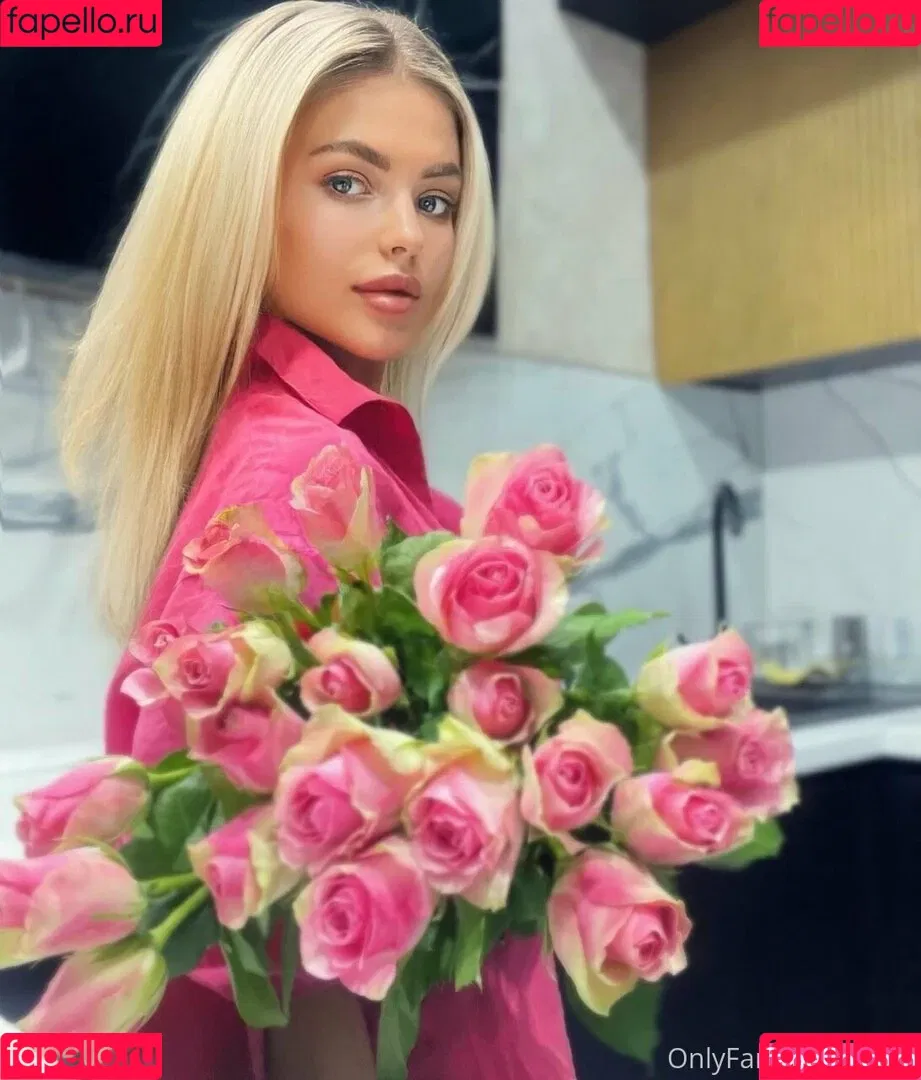 Ula.X Onlyfans Photo Gallery 