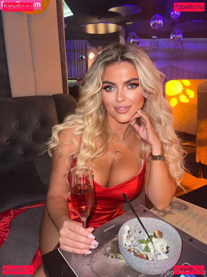 Ula.X Onlyfans Photo Gallery 