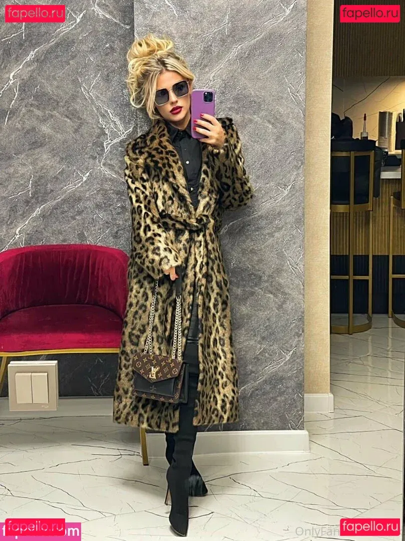 Ula.X Onlyfans Photo Gallery 