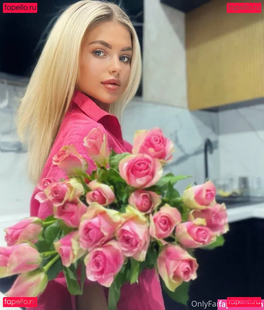 Ula.X Onlyfans Photo Gallery 