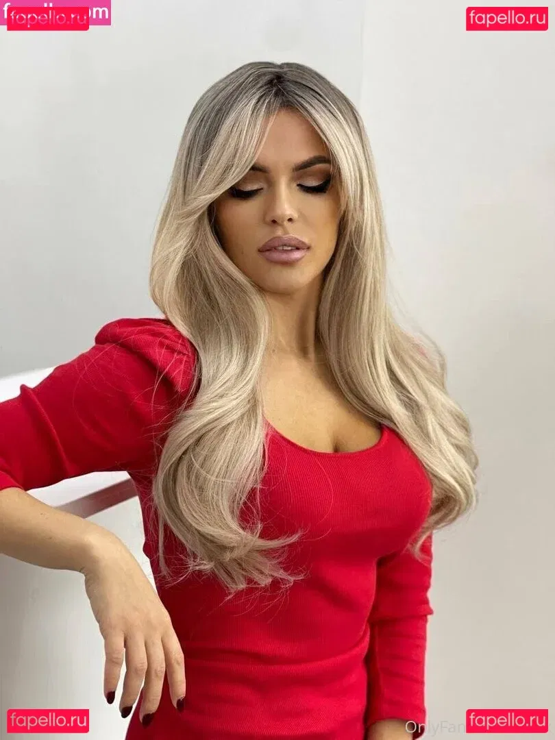 Ula.X Onlyfans Photo Gallery 