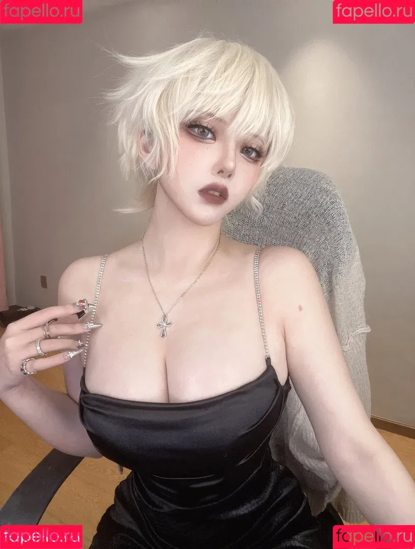 Takomayuyi Onlyfans Photo Gallery 