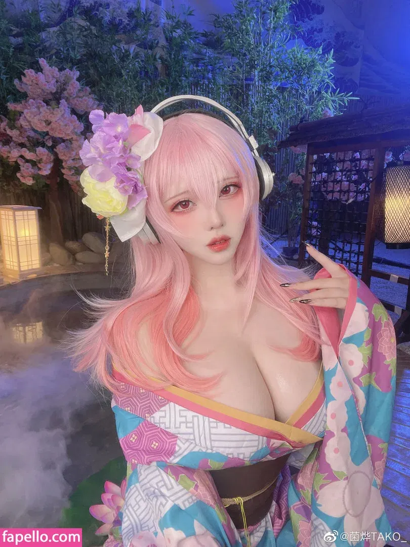 Takomayuyi Onlyfans Photo Gallery 