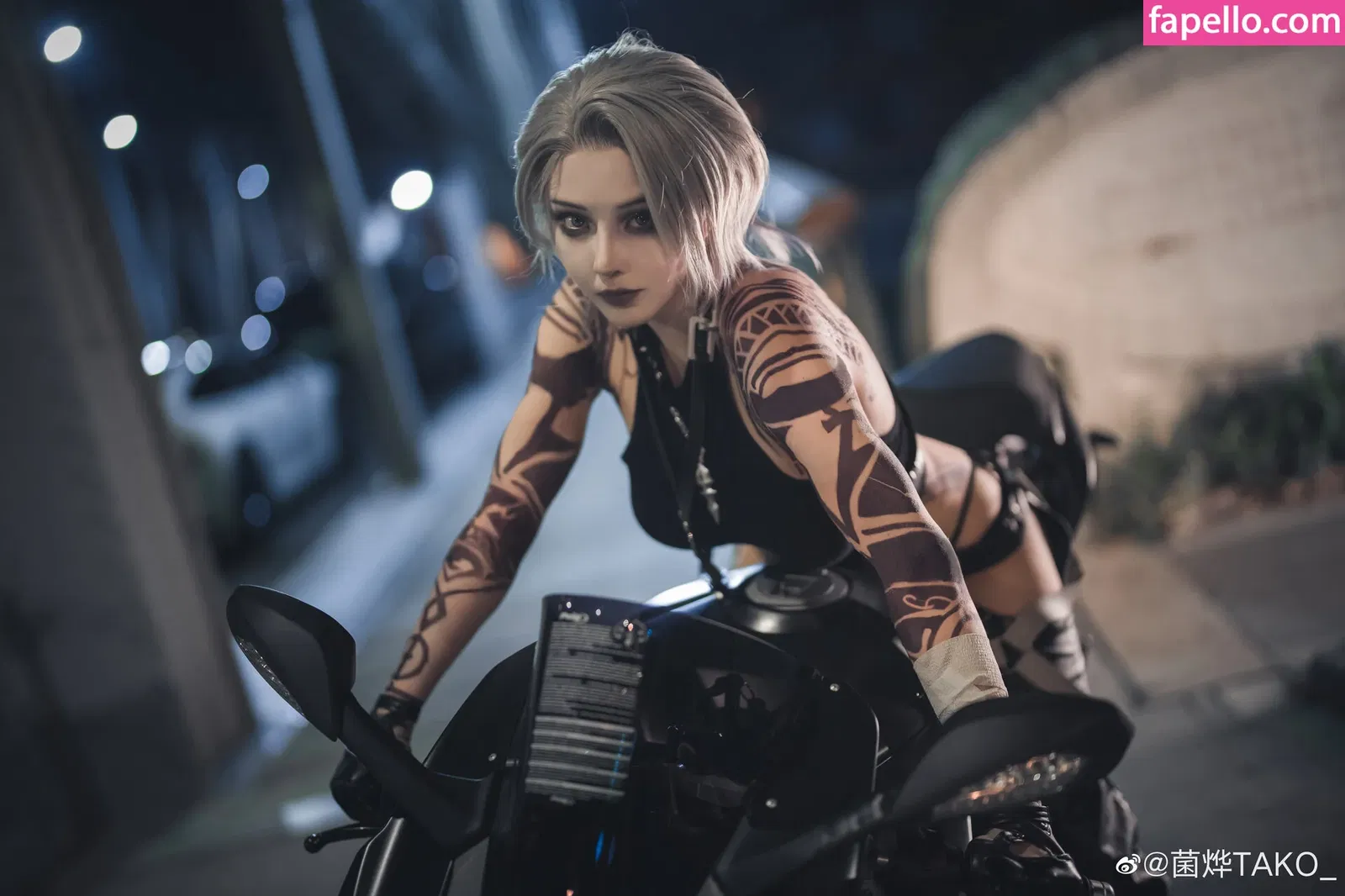 Takomayuyi Onlyfans Photo Gallery 