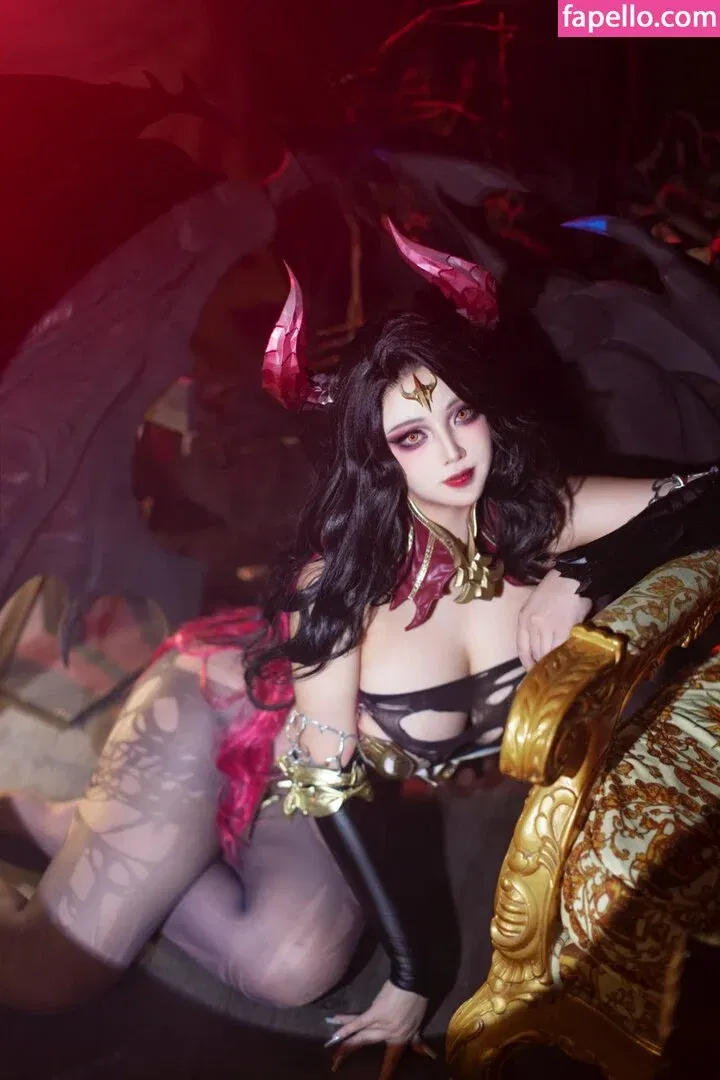 Takomayuyi Onlyfans Photo Gallery 