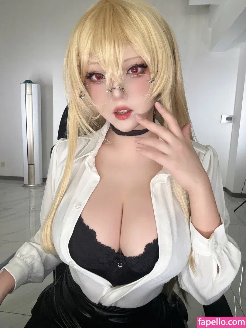 Takomayuyi Onlyfans Photo Gallery 