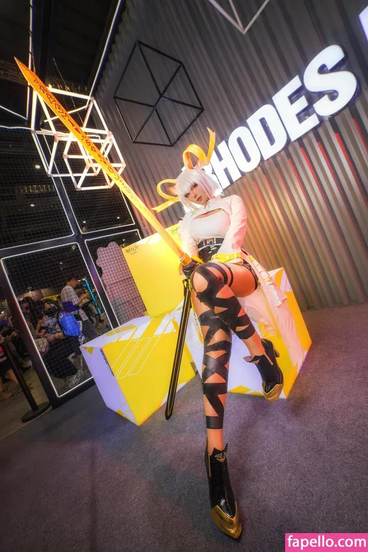 Takomayuyi Onlyfans Photo Gallery 