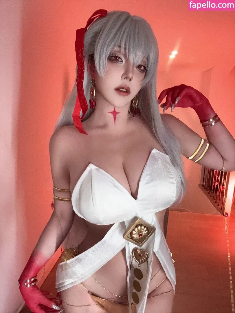 Takomayuyi Onlyfans Photo Gallery 