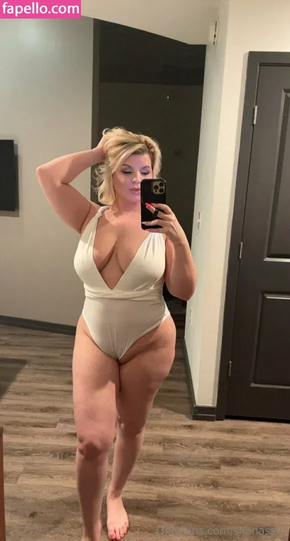 Chivelicious Onlyfans Photo Gallery 