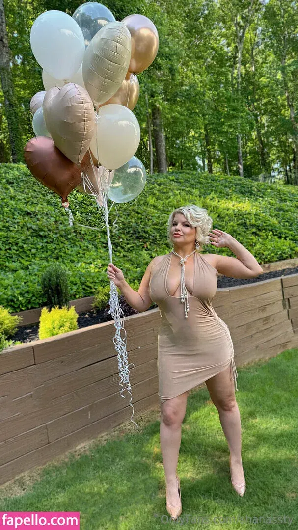 Chivelicious Onlyfans Photo Gallery 