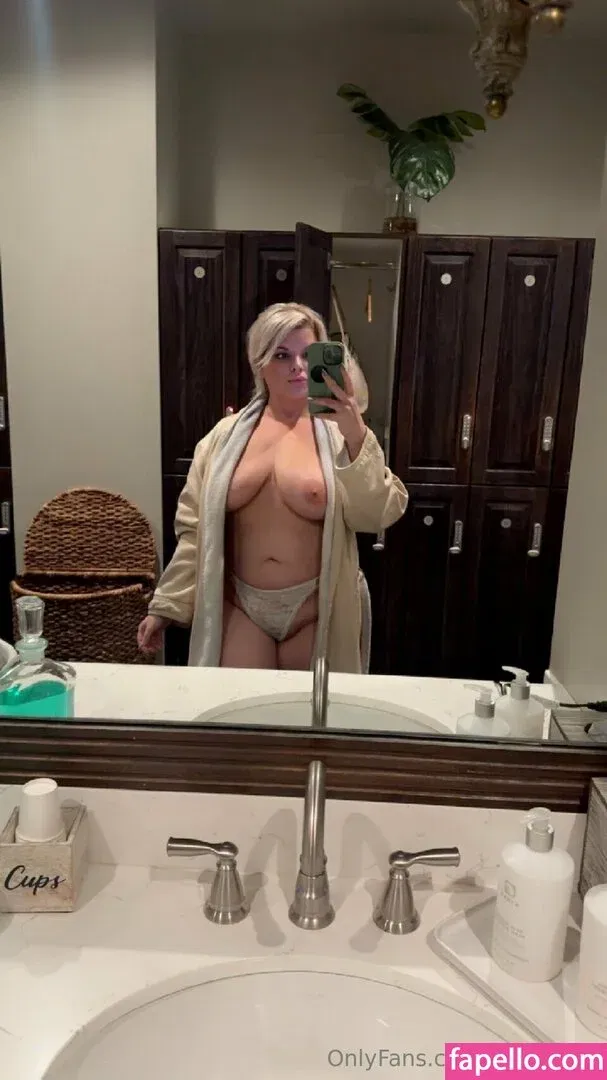 Chivelicious Onlyfans Photo Gallery 