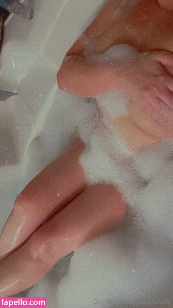 Chivelicious Onlyfans Photo Gallery 