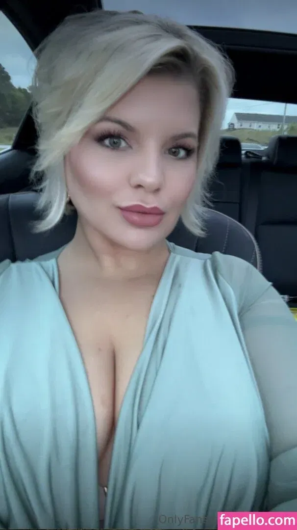 Chivelicious Onlyfans Photo Gallery 