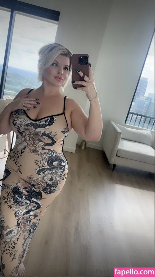 Chivelicious Onlyfans Photo Gallery 