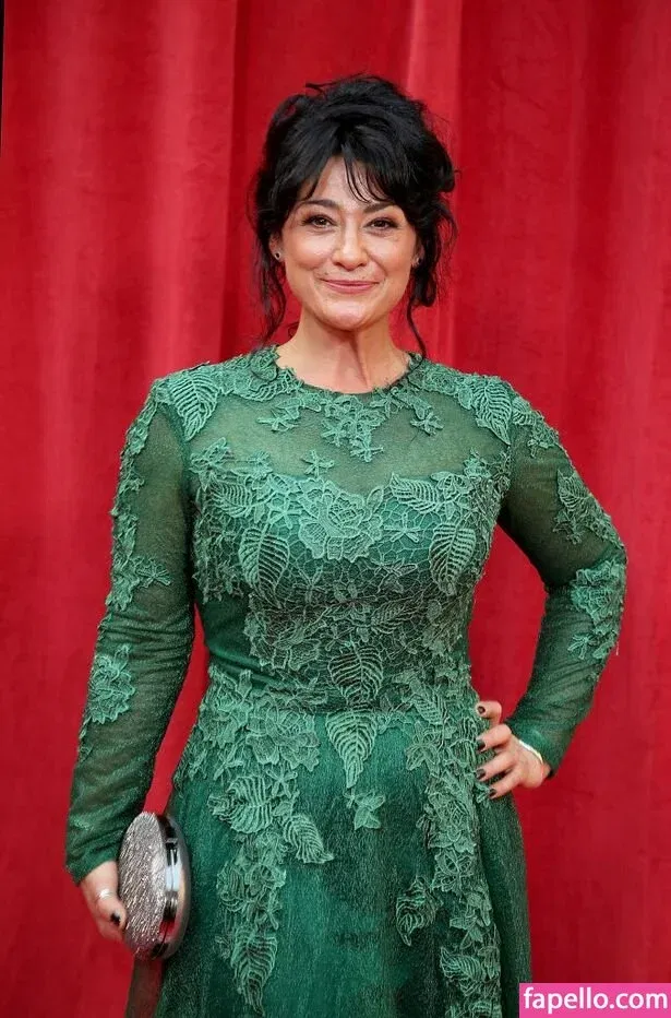 Natalie J Robb Onlyfans Photo Gallery 