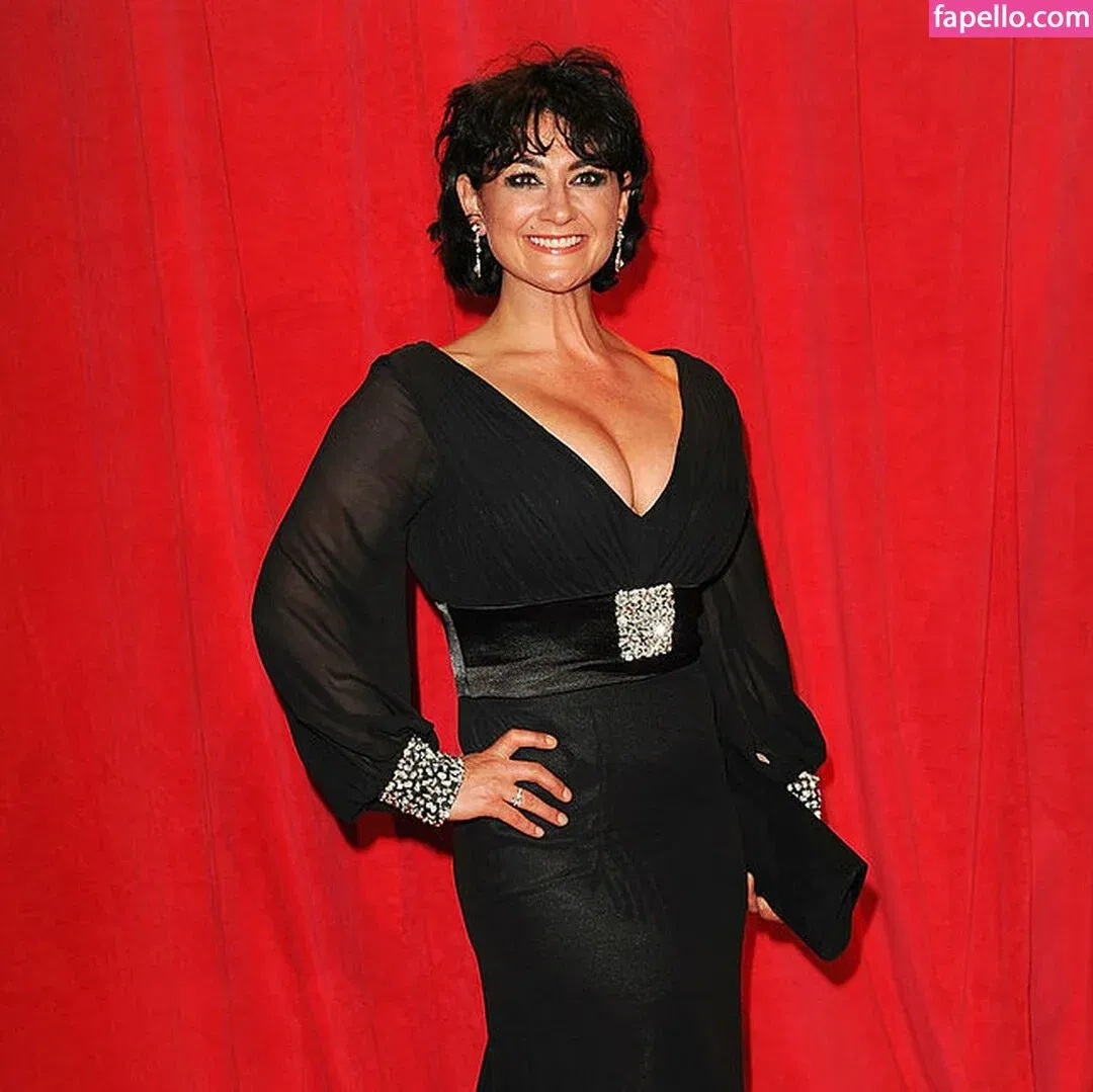 Natalie J Robb Onlyfans Photo Gallery 