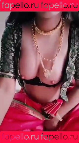 Indian Trans Onlyfans Photo Gallery 