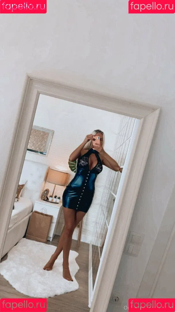 tonnia Onlyfans Photo Gallery 