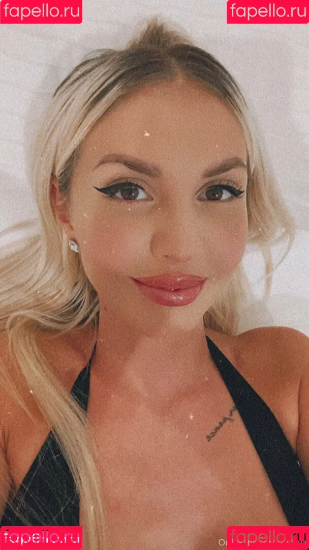 tonnia Onlyfans Photo Gallery 