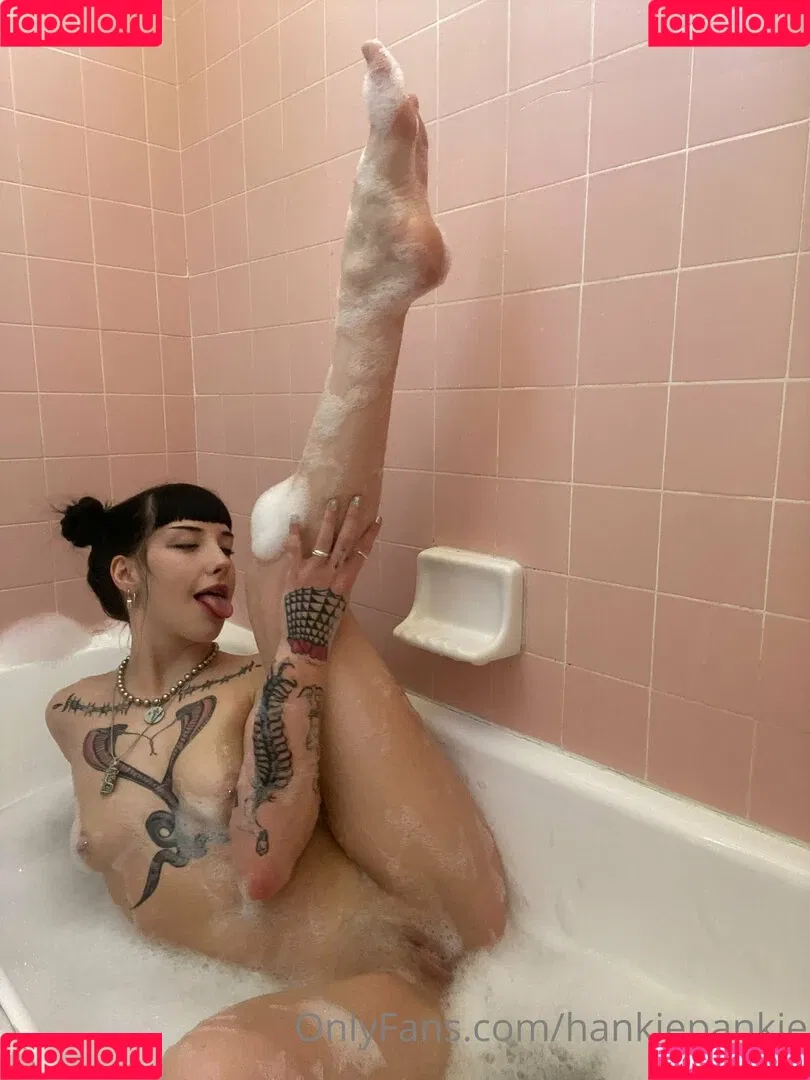 Hankiepankie Onlyfans Photo Gallery 