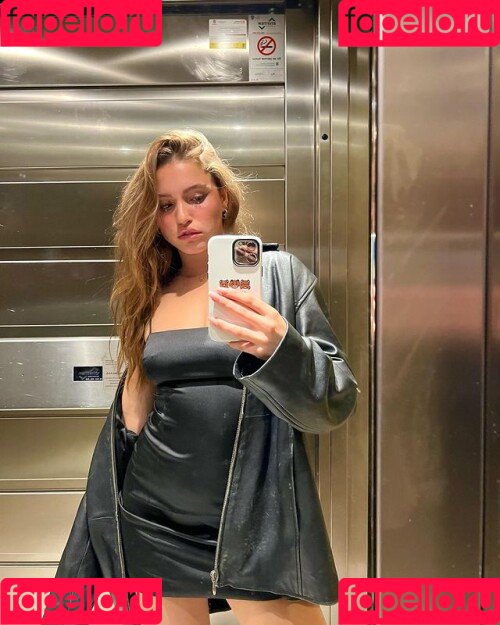 Sylvia Snyders Onlyfans Photo Gallery 