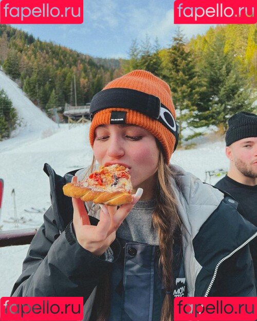 Sylvia Snyders Onlyfans Photo Gallery 