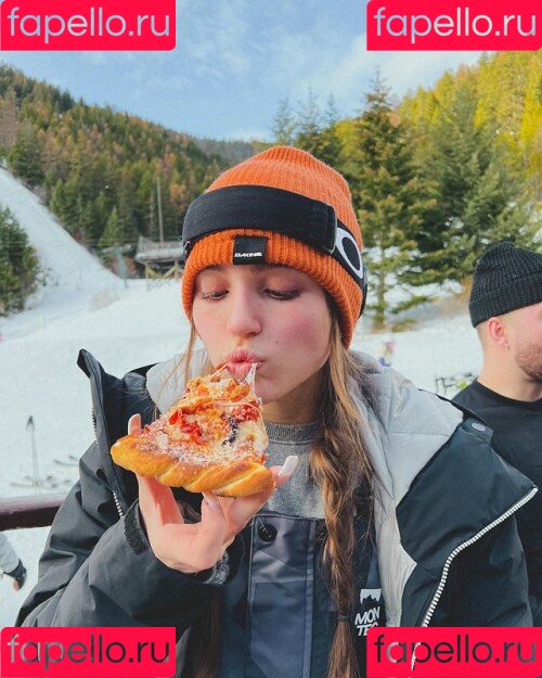 Sylvia Snyders Onlyfans Photo Gallery 