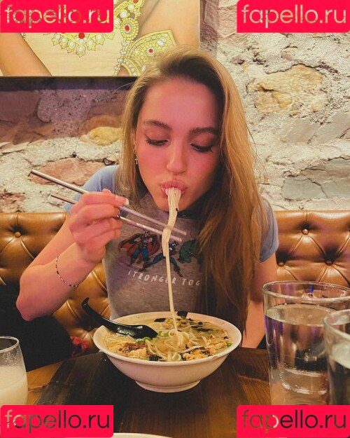 Sylvia Snyders Onlyfans Photo Gallery 