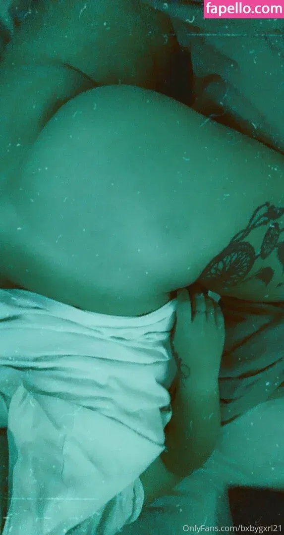 bxbygxrl21 Onlyfans Photo Gallery 