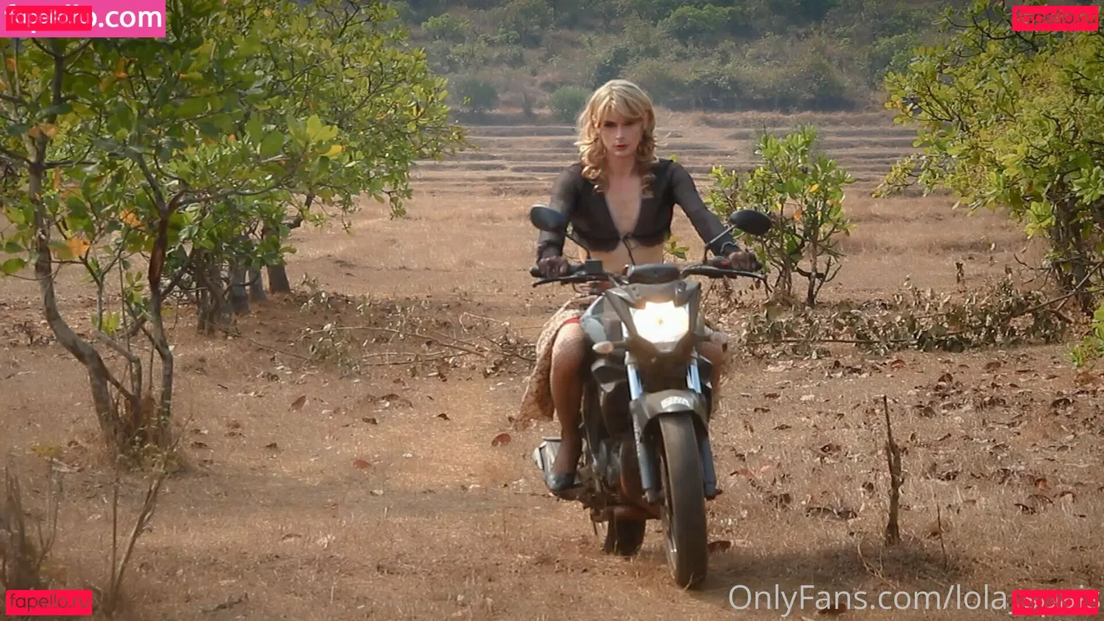 lola_spais Onlyfans Photo Gallery 