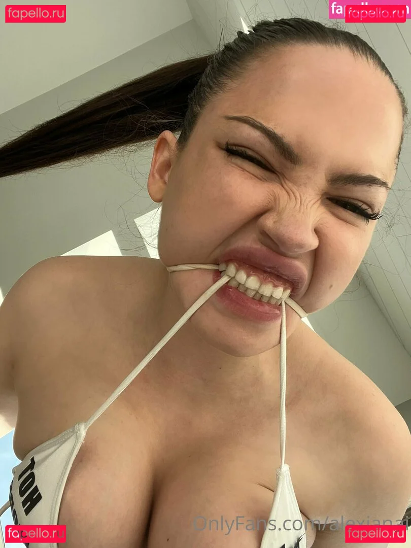 Alex Janai Onlyfans Photo Gallery 