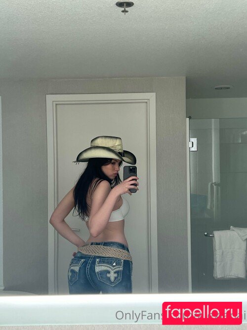 Alex Janai Onlyfans Photo Gallery 