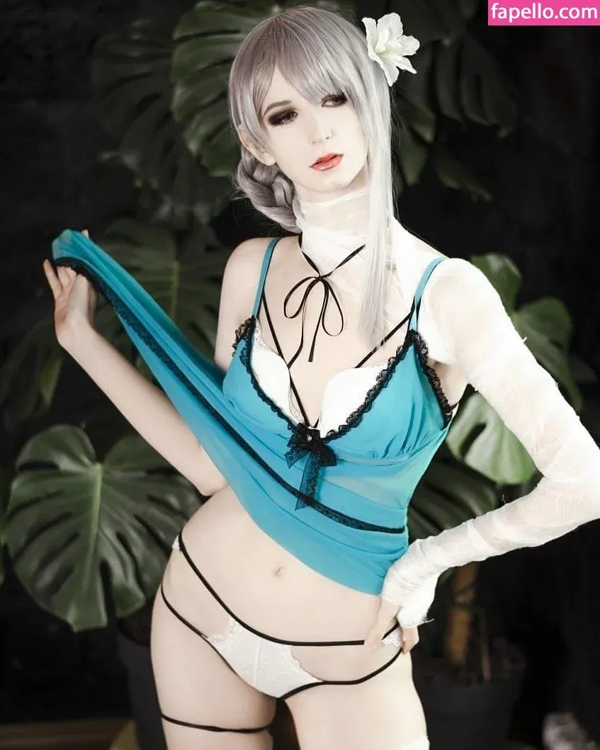 Holly White Onlyfans Photo Gallery 