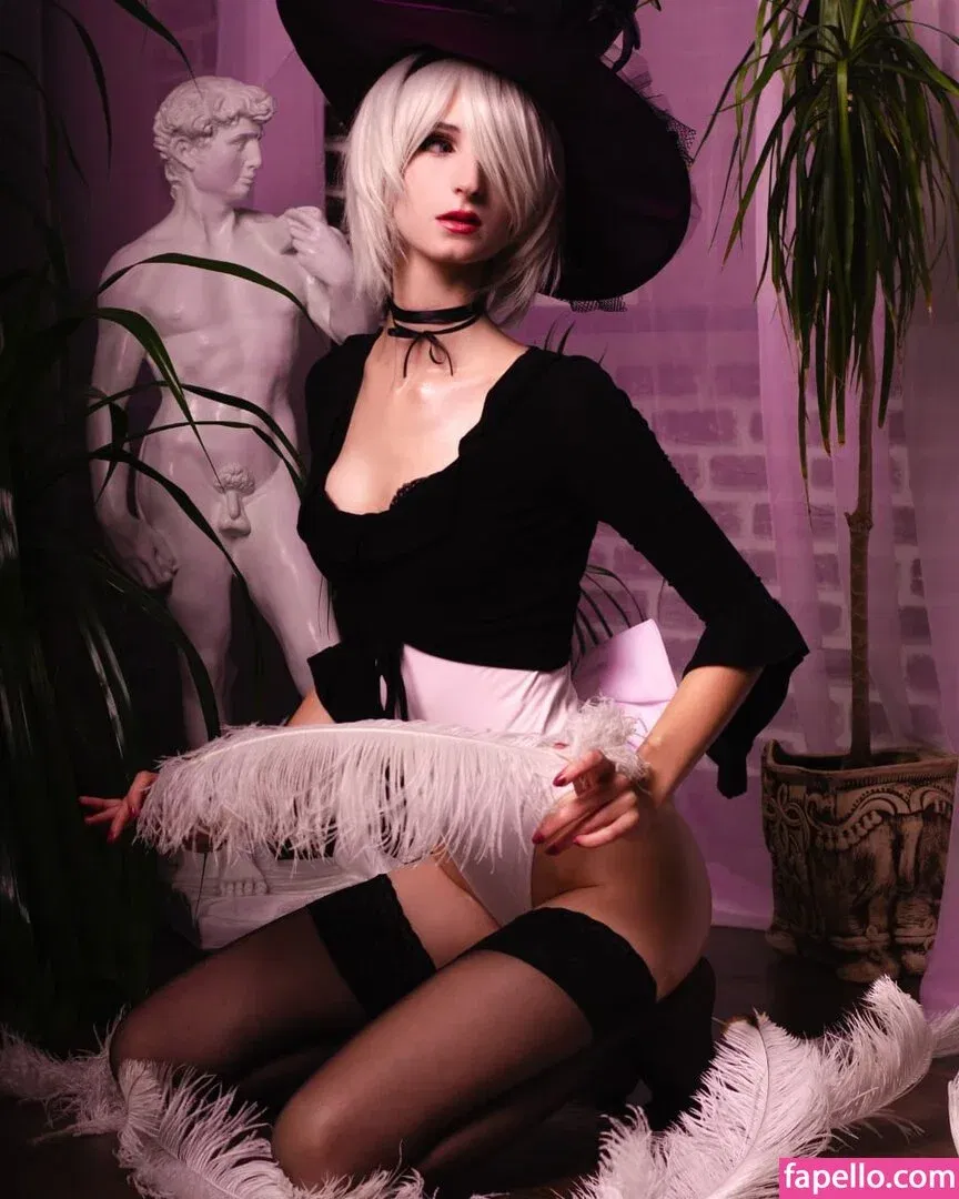 Holly White Onlyfans Photo Gallery 