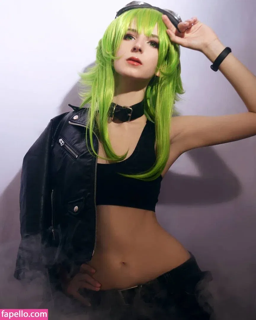 Holly White Onlyfans Photo Gallery 