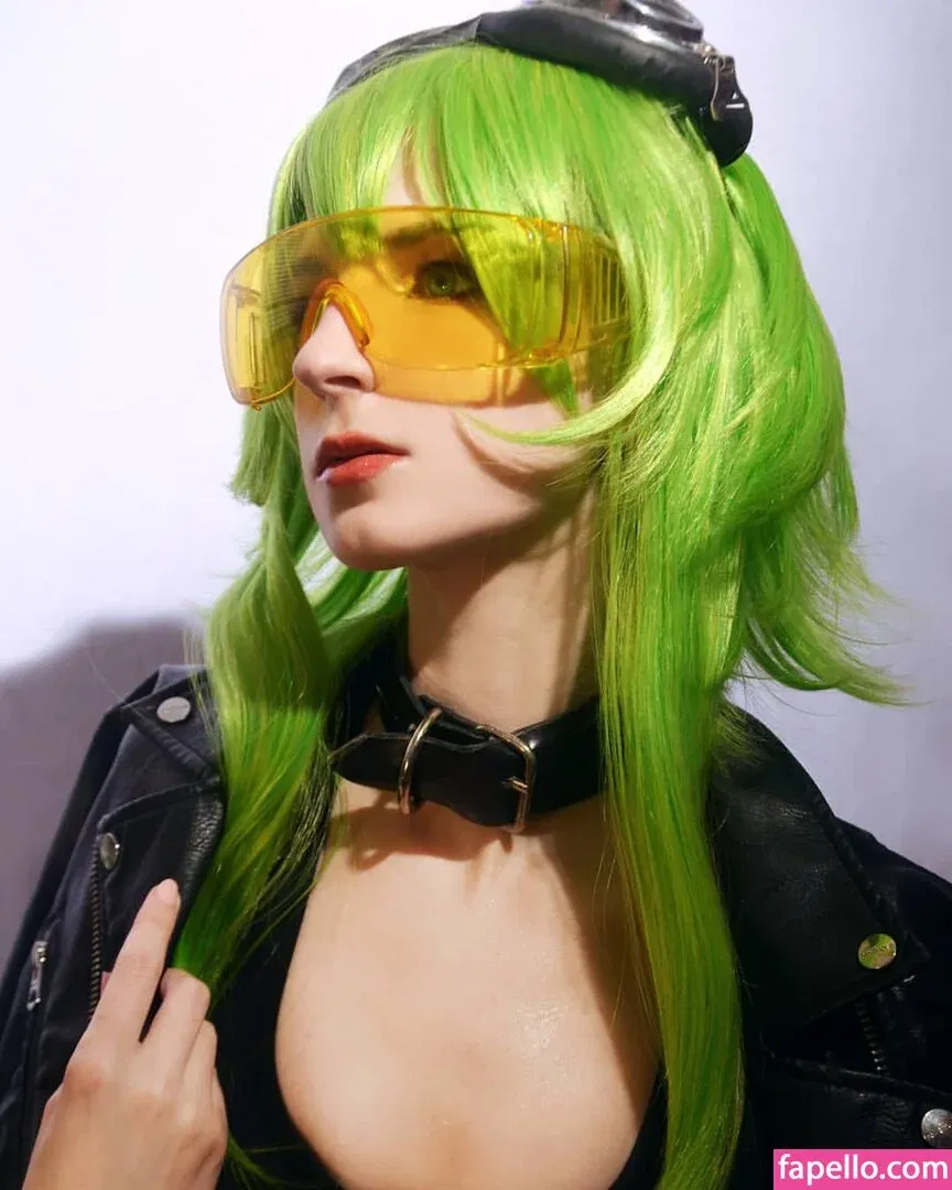 Holly White Onlyfans Photo Gallery 