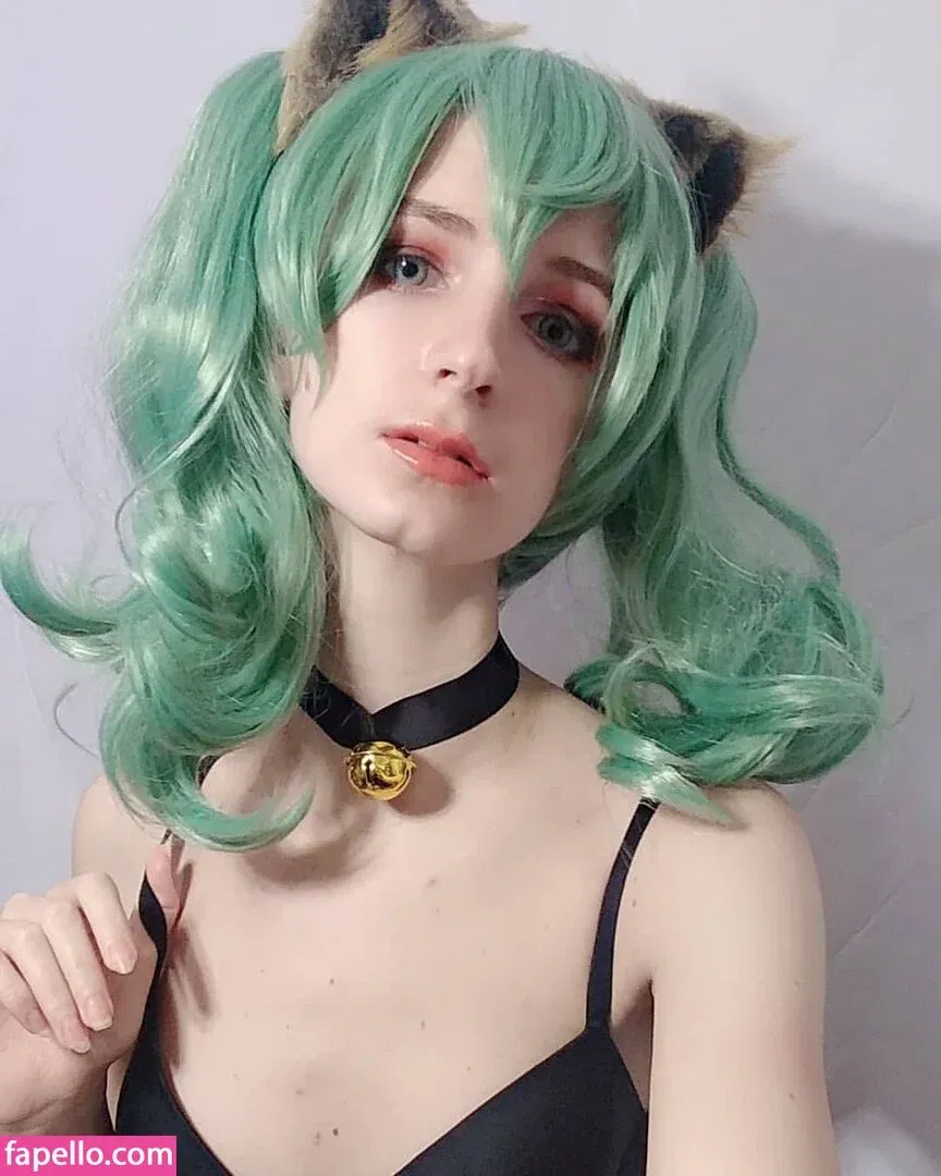 Holly White Onlyfans Photo Gallery 