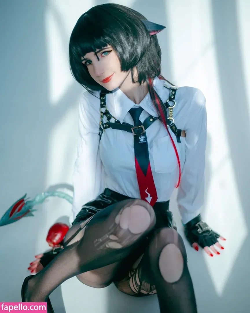 Holly White Onlyfans Photo Gallery 