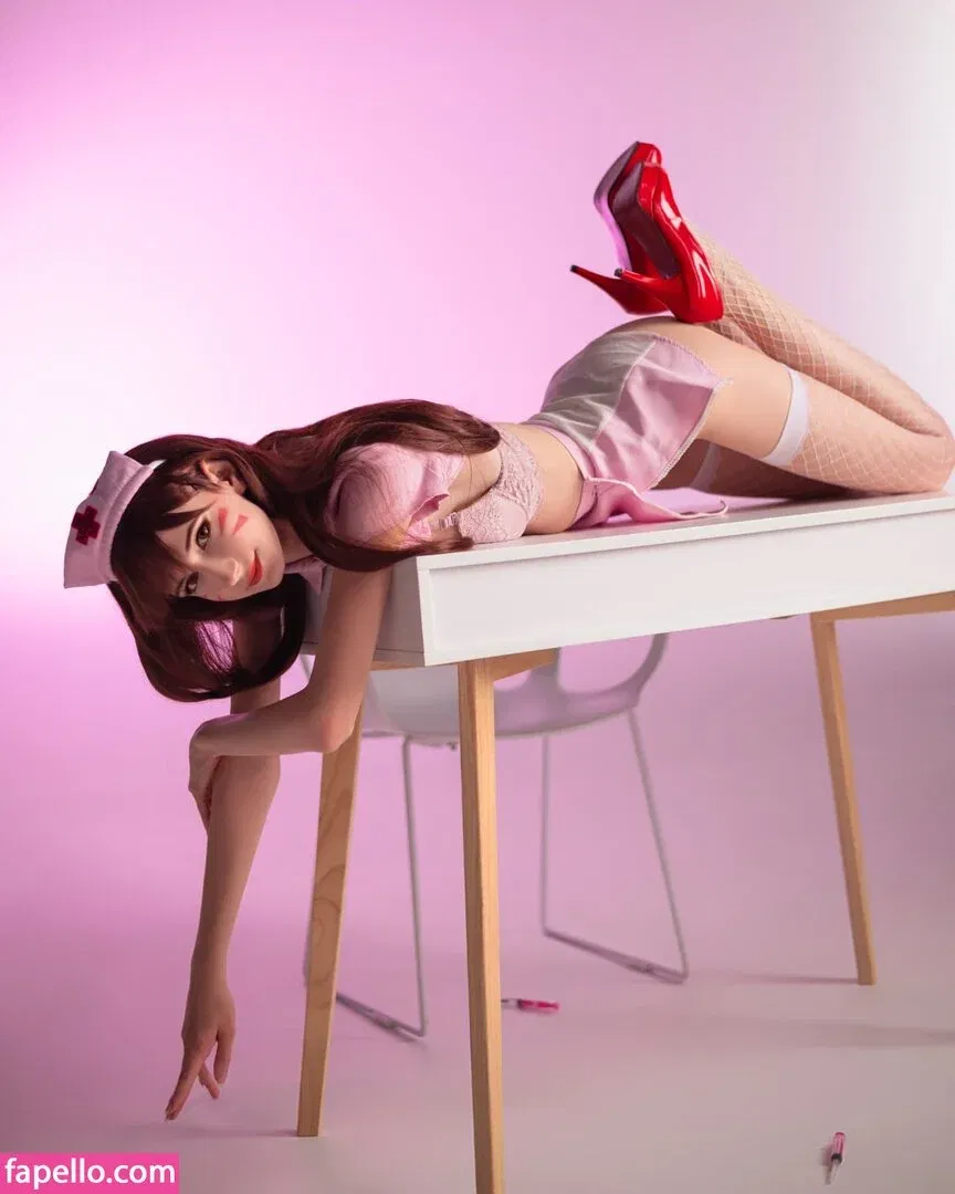 Holly White Onlyfans Photo Gallery 