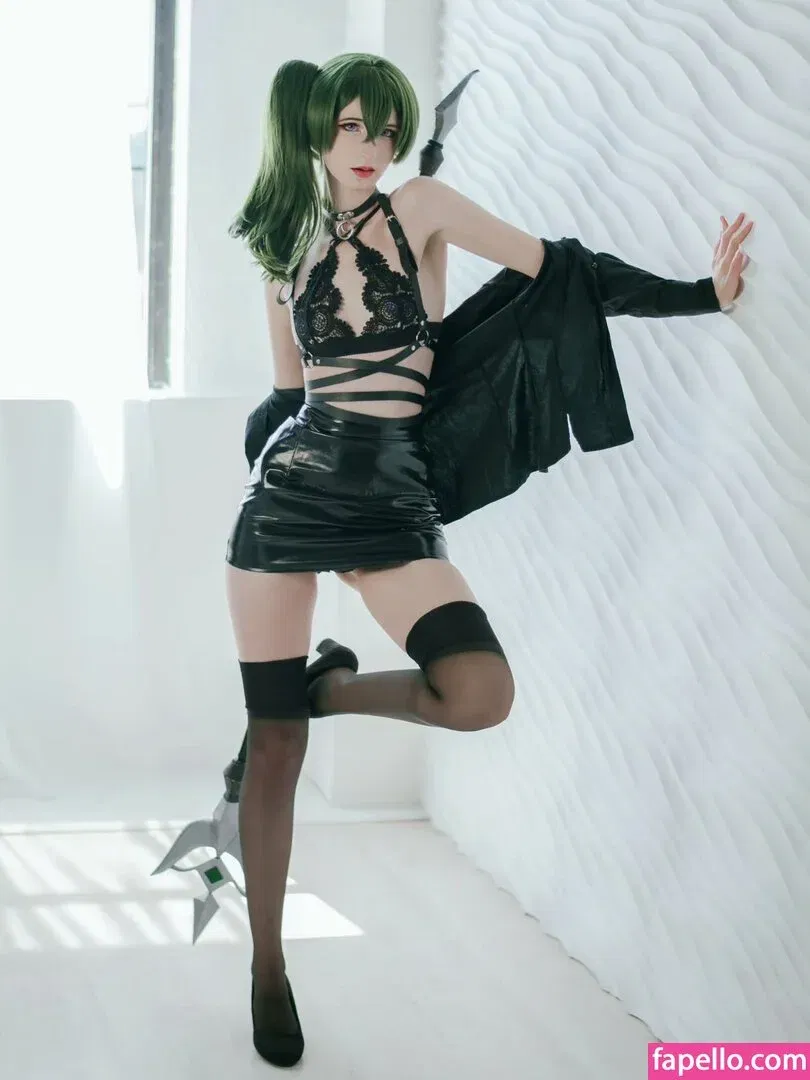 Holly White Onlyfans Photo Gallery 