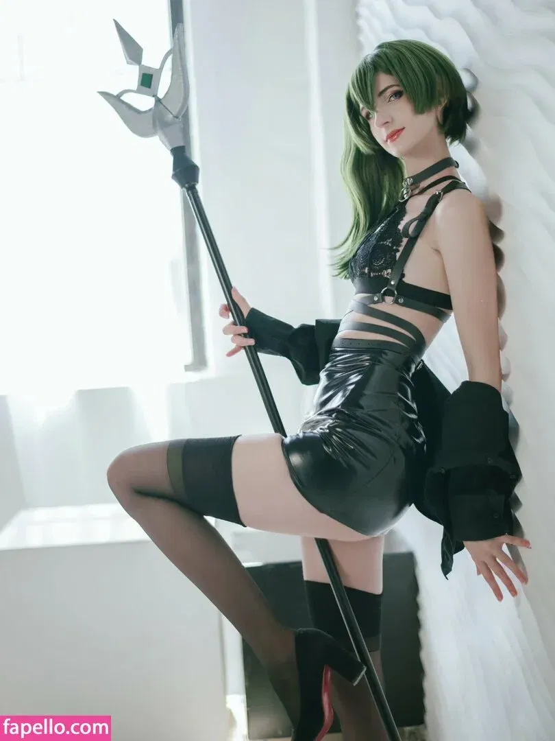 Holly White Onlyfans Photo Gallery 