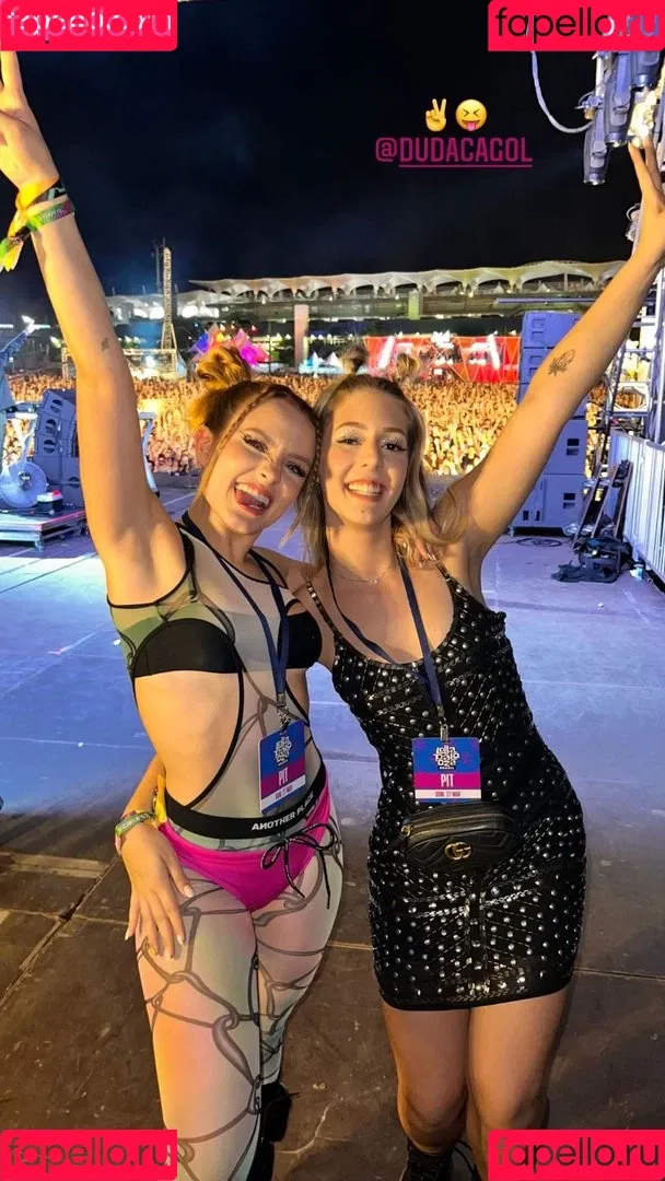 Larissa Manoela Onlyfans Photo Gallery 
