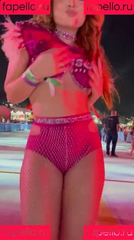 Larissa Manoela Onlyfans Photo Gallery 