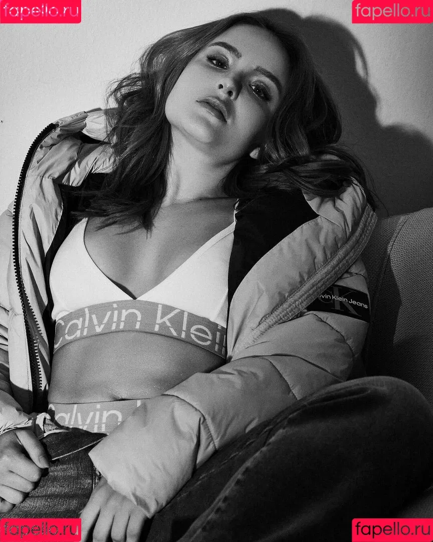 Larissa Manoela Onlyfans Photo Gallery 