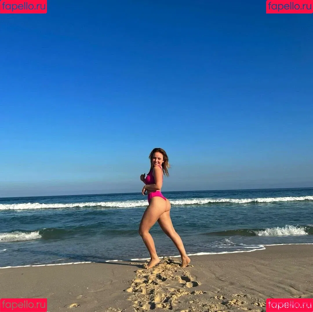 Larissa Manoela Onlyfans Photo Gallery 