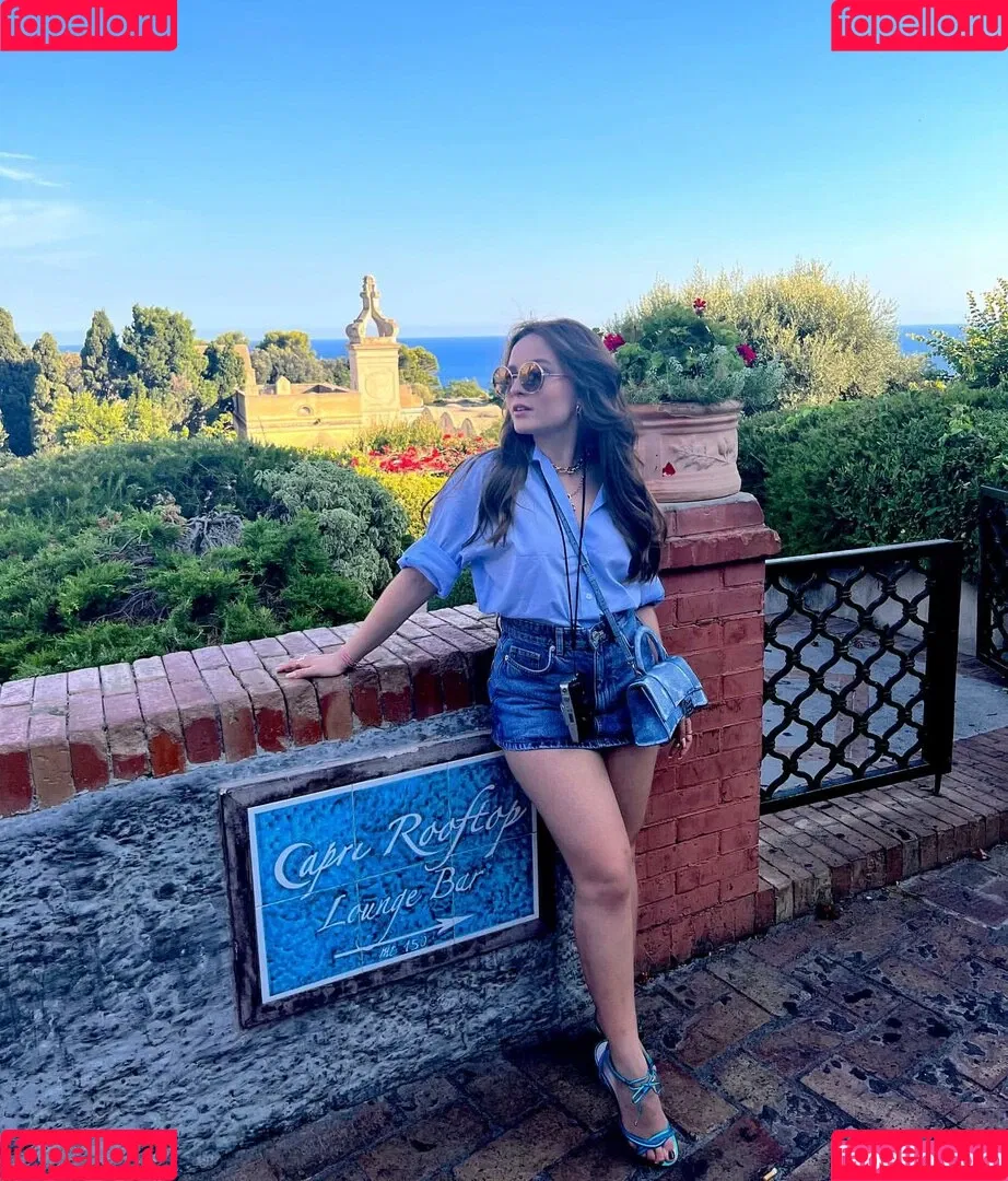 Larissa Manoela Onlyfans Photo Gallery 
